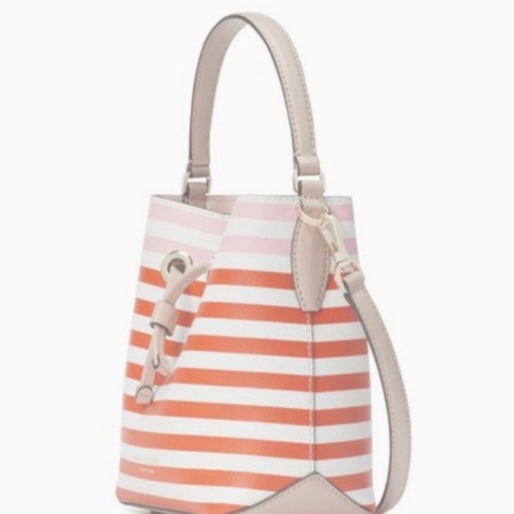 Kate Spade New York EVA STRIPE SMALL BUCKET BAG NWOT comes with duster bag